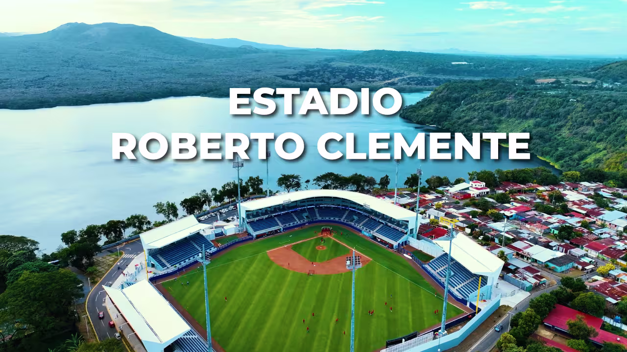 Estadio Roberto Clemente